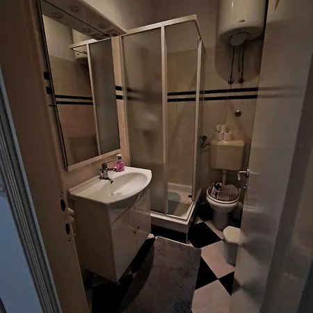 Dado Apartment
